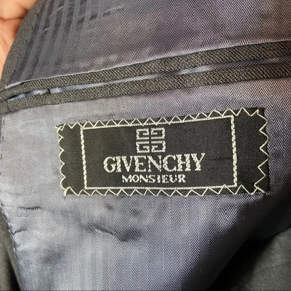 Givenchy estimated size